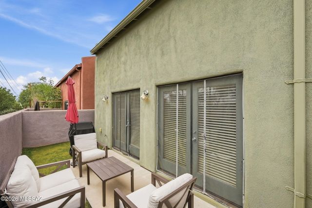 3125 N Olsen Avenue, Tucson, AZ 85719