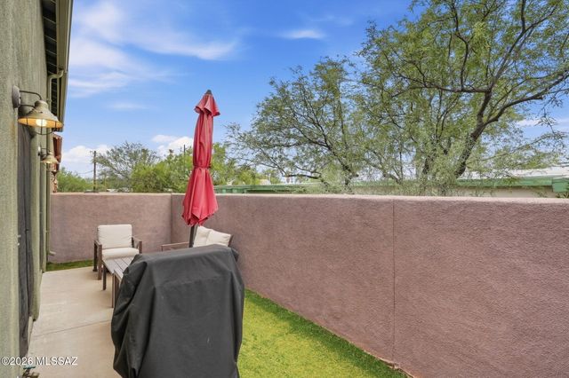 3125 N Olsen Avenue, Tucson, AZ 85719