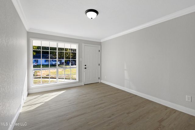 5659 S Rose Drive, Moss Point, MS 39563