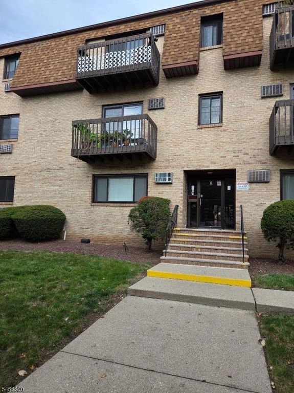 2 Honiss St 15 A, Belleville Twp., NJ 07109 — exterior