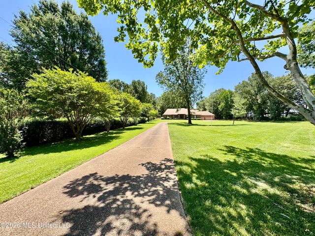 3579 Liscott Road, Southaven, MS 38672