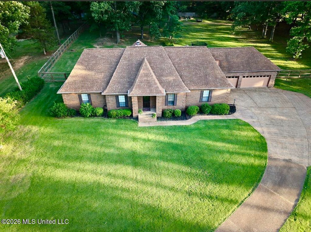 3579 Liscott Road, Southaven, MS 38672