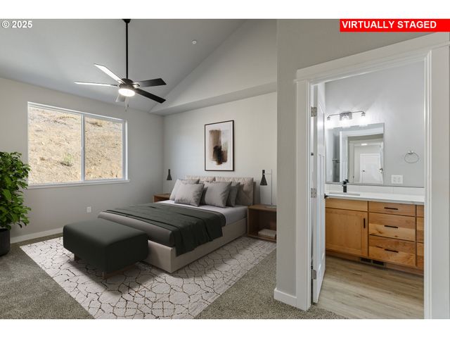 664 BROOKS Loop, Sutherlin, OR 97479