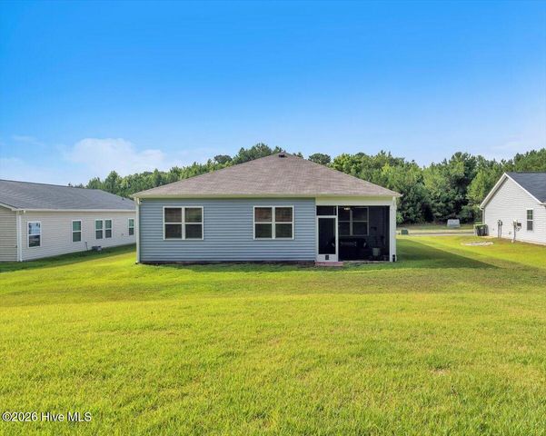 1320 N Fisher King Drive SE, Bolivia, NC 28422