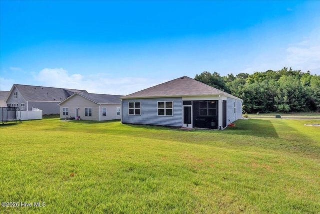 1320 N Fisher King Drive SE, Bolivia, NC 28422