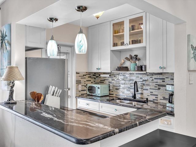 3232 Canal Drive 19, Pompano Beach, FL 33062