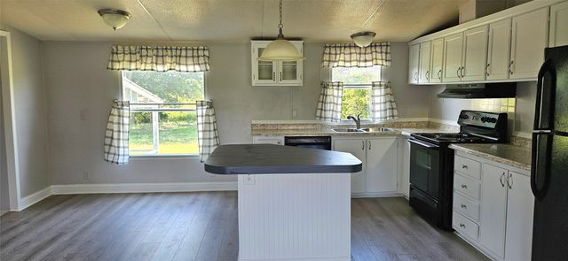 1106 Music Row, Talty, TX 75160