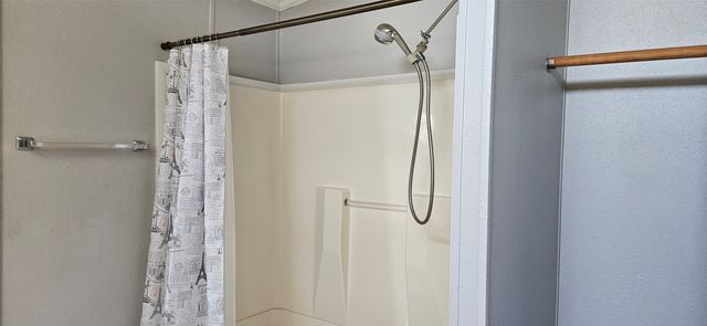 1106 Music Row, Talty, TX 75160