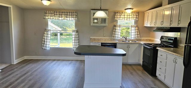 1106 Music Row, Talty, TX 75160