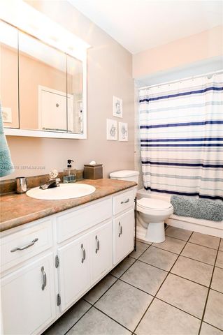 4311 NW 16th St B104, Lauderhill, FL 33313