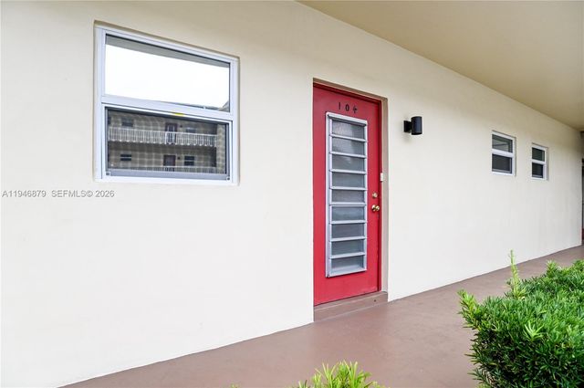 4311 NW 16th St B104, Lauderhill, FL 33313