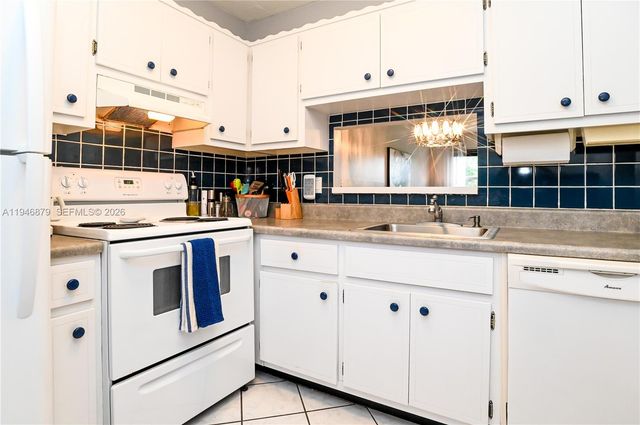 4311 NW 16th St B104, Lauderhill, FL 33313