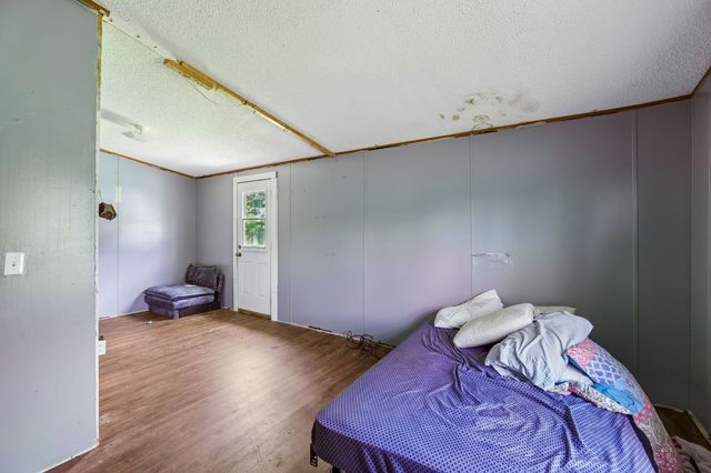 17 Light Ln, Kelso, TN 37348