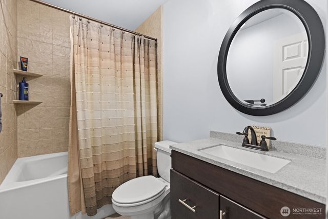 100 NE Galley Way, Belfair, WA 98528