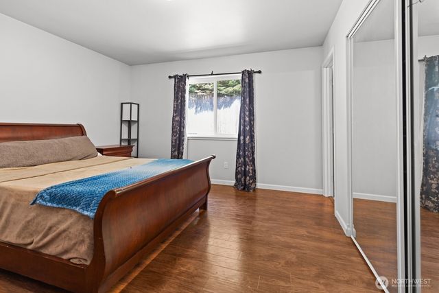 100 NE Galley Way, Belfair, WA 98528