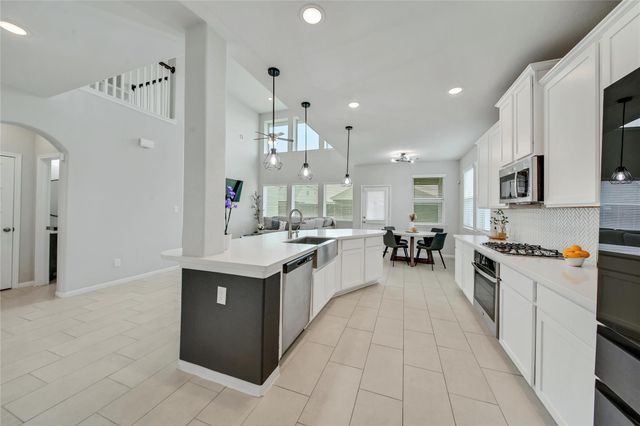 7735 Wrightwood Drive, Pasadena, TX 77505