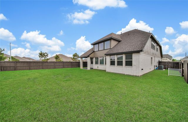 7735 Wrightwood Drive, Pasadena, TX 77505