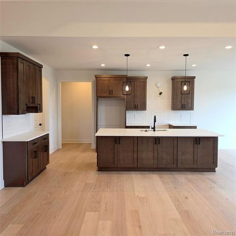 24169 Sawgrass Drive, Macomb, MI 48042