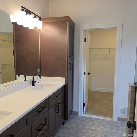 24169 Sawgrass Drive, Macomb, MI 48042