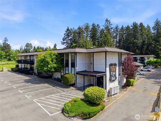 19411 56th Avenue W #115, Lynnwood, WA 98036