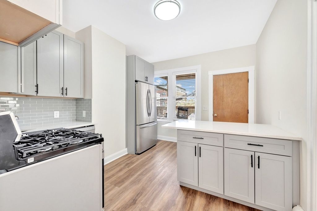 16 O Street 3, Boston, MA 02127