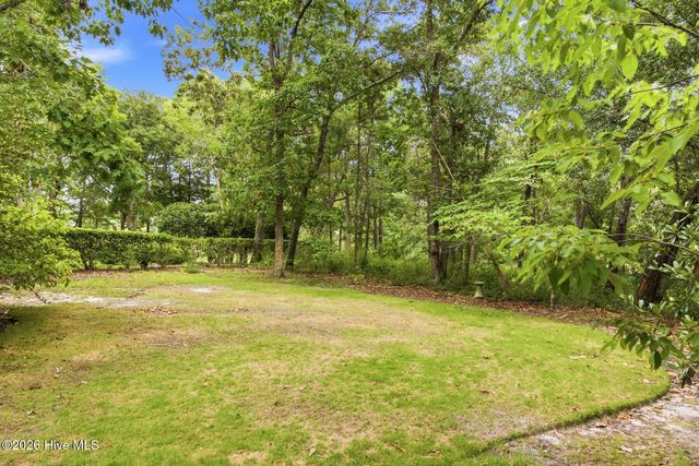 813 Gull Point Road, Wilmington, NC 28405