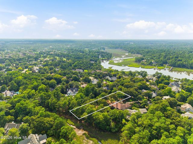 813 Gull Point Road, Wilmington, NC 28405