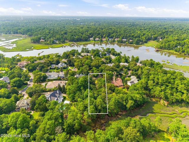 813 Gull Point Road, Wilmington, NC 28405
