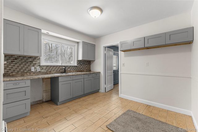 19497 INKSTER Road, Brownstown Charter Township, MI 48174