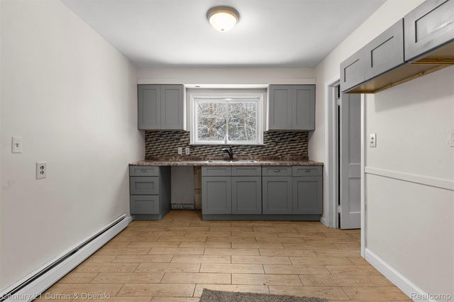 19497 INKSTER Road, Brownstown Charter Township, MI 48174