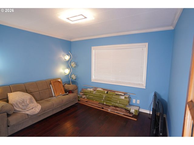 2210 N BROUGHTON Dr, Portland, OR 97217