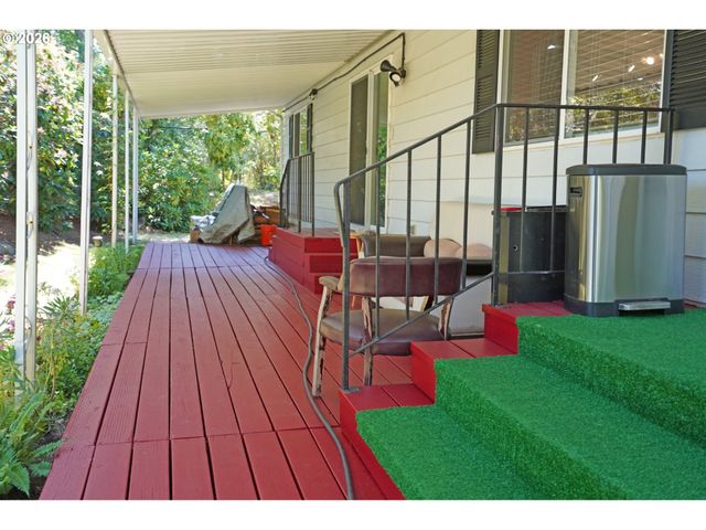 2210 N BROUGHTON Dr, Portland, OR 97217