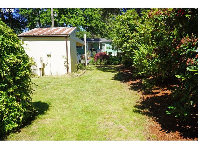 2210 N BROUGHTON Dr, Portland, OR 97217