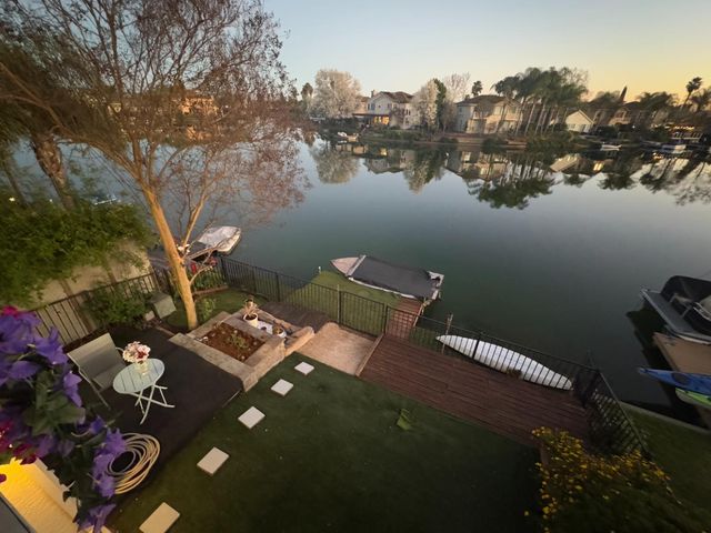 9193 E Laguna Way, Elk Grove, CA 95758
