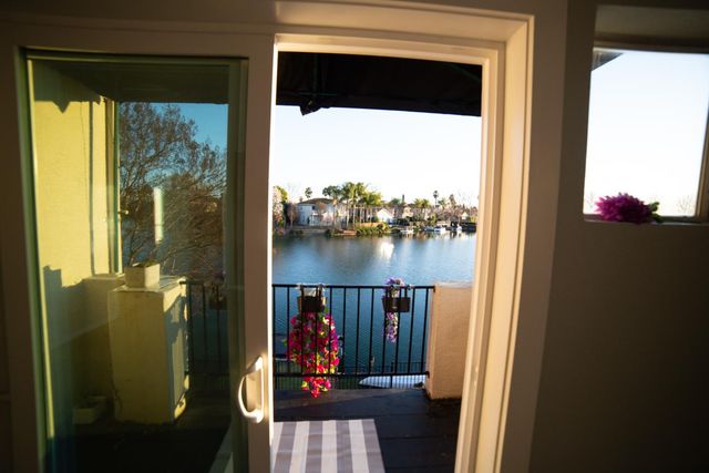 9193 E Laguna Way, Elk Grove, CA 95758