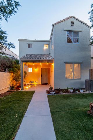 9193 E Laguna Way, Elk Grove, CA 95758