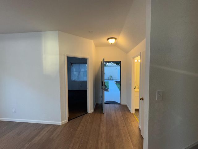 9193 E Laguna Way, Elk Grove, CA 95758