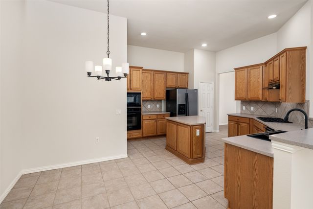 1462 Cattle Baron Court, Fairview, TX 75069