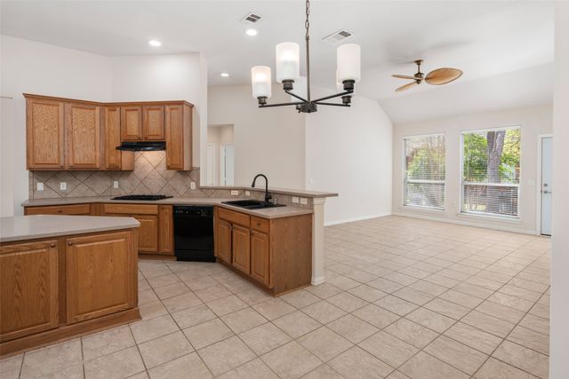 1462 Cattle Baron Court, Fairview, TX 75069