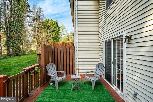 419 HOLLY TREE CT, Chester Springs, PA 19425