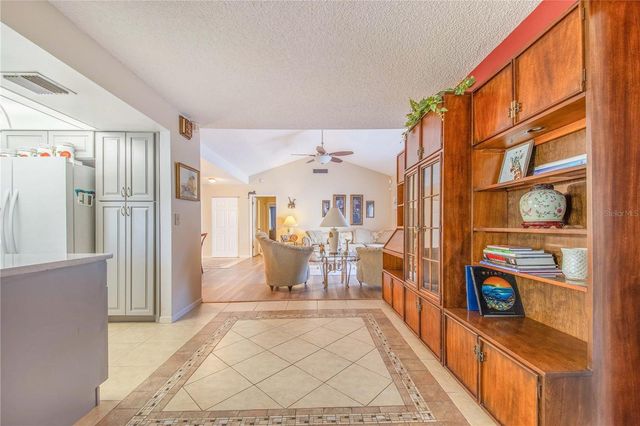 389 SAN JOSE DRIVE, Winter Haven, FL 33884