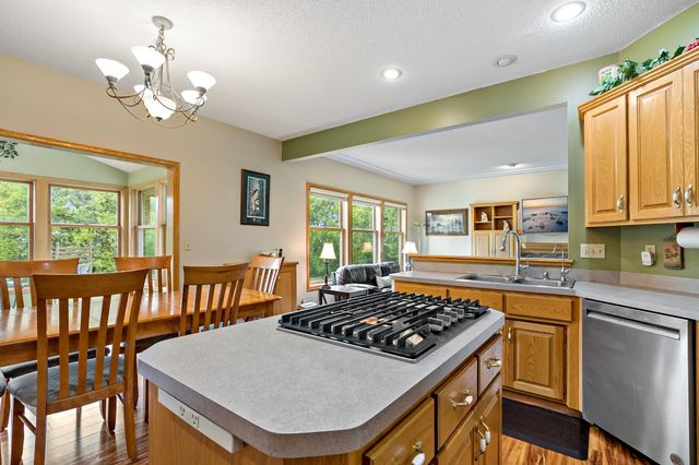 2801 87th Trail N, Brooklyn Park, MN 55443