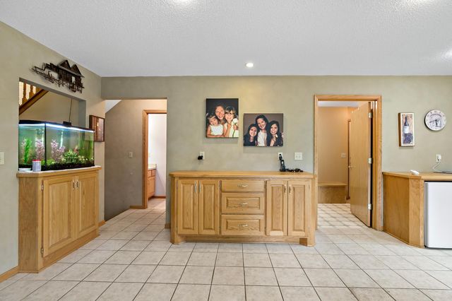 2801 87th Trail N, Brooklyn Park, MN 55443