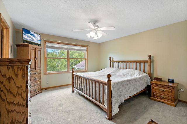 2801 87th Trail N, Brooklyn Park, MN 55443