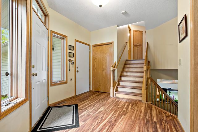 2801 87th Trail N, Brooklyn Park, MN 55443