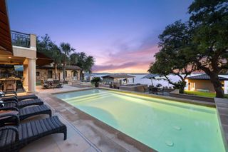 131 Wilderness DR E, Marble Falls, TX 78654