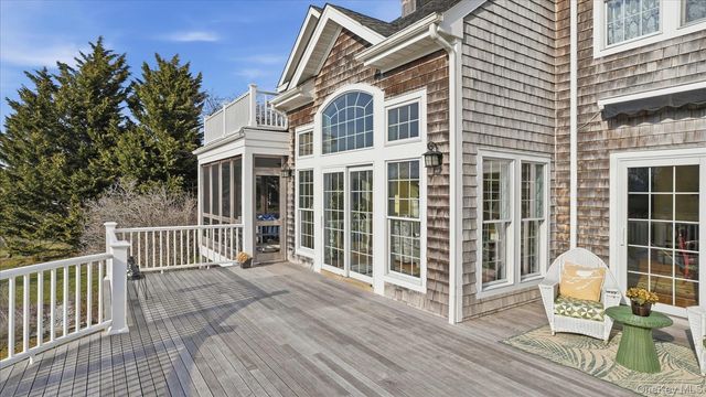 15A Brushy Neck Lane, Westhampton, NY 11977