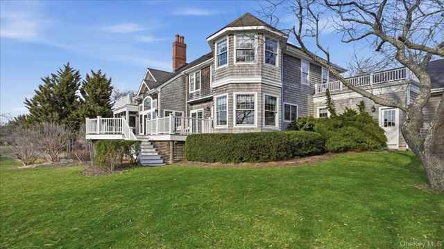 15A Brushy Neck Lane, Westhampton, NY 11977