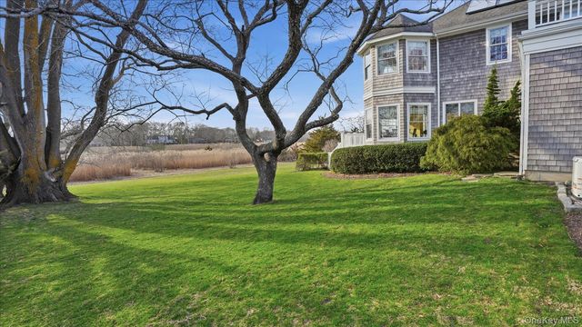 15A Brushy Neck Lane, Westhampton, NY 11977