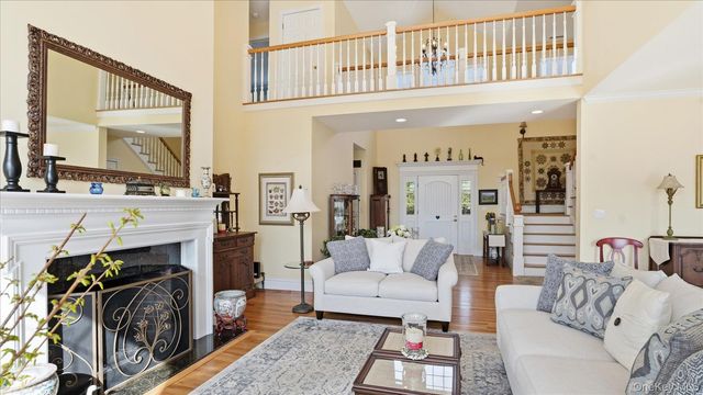 15A Brushy Neck Lane, Westhampton, NY 11977